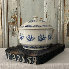  St. Uzes lidded bowl