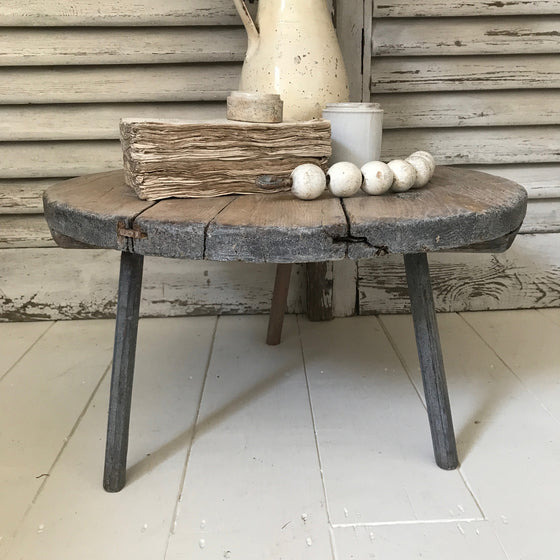 Rustic straight legged coffee table